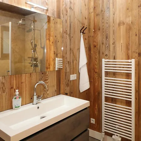 Im Erdgeschoss Afritz